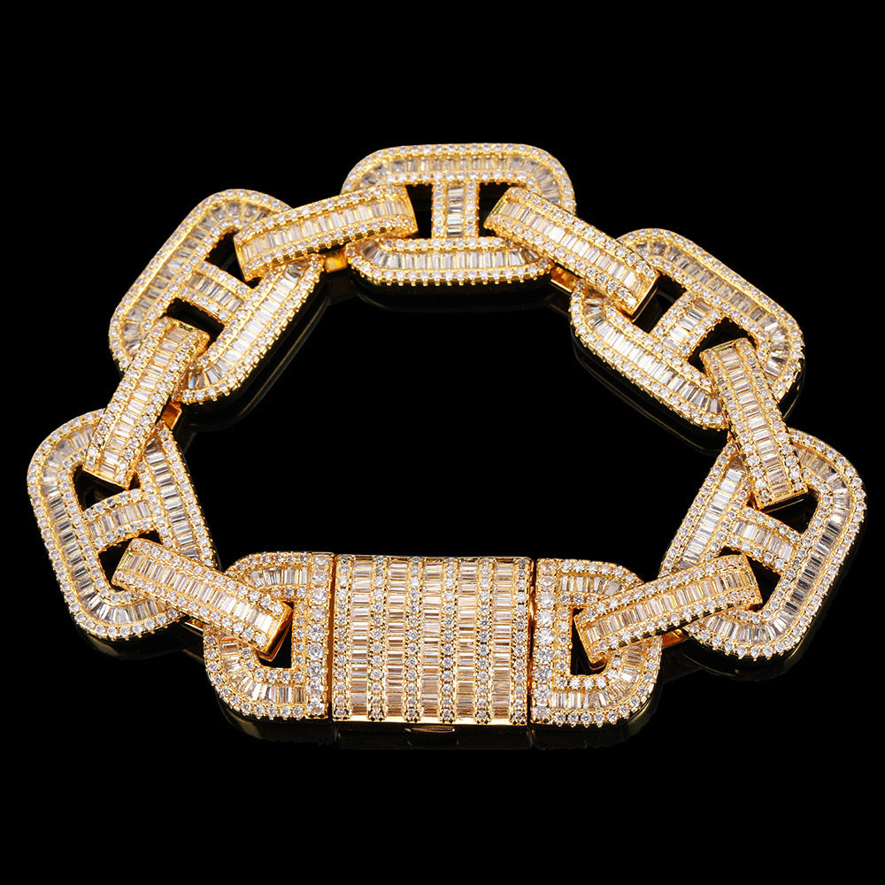 Cuban bracelet with full diamond pig nose