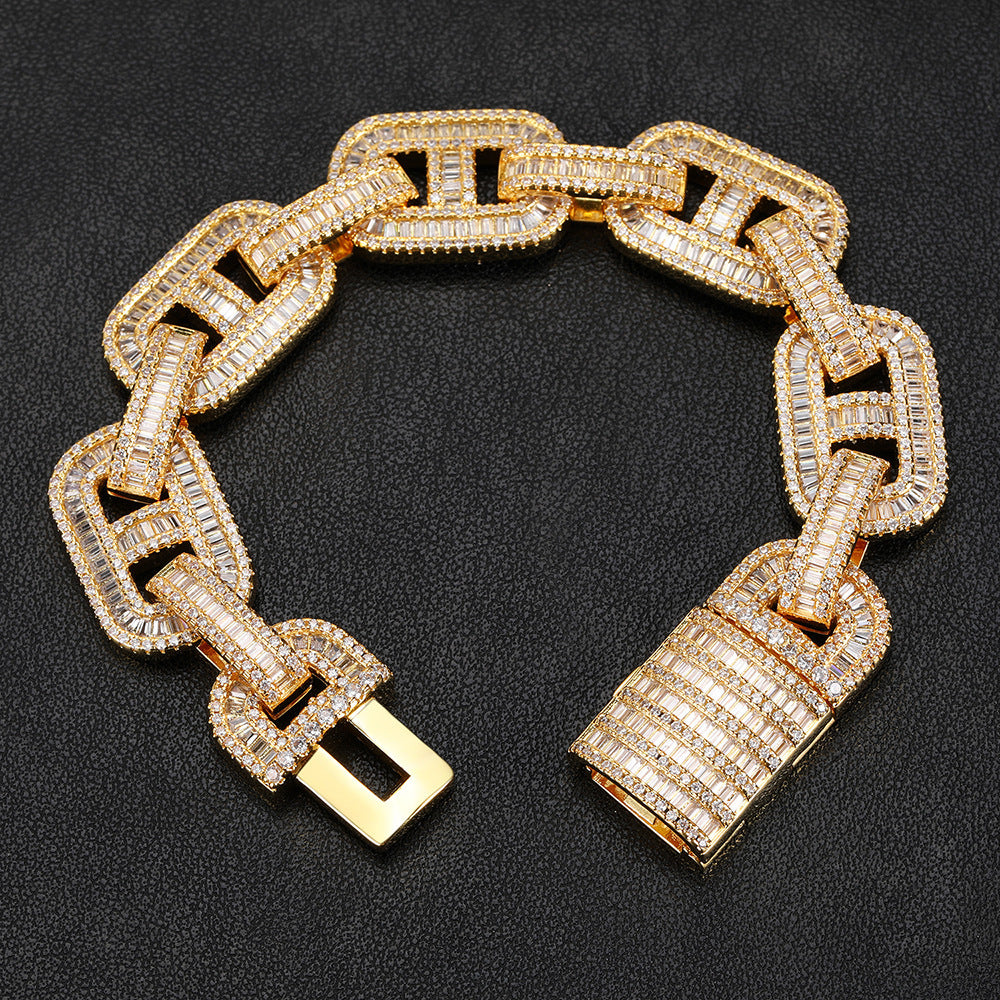 Cuban bracelet with full diamond pig nose